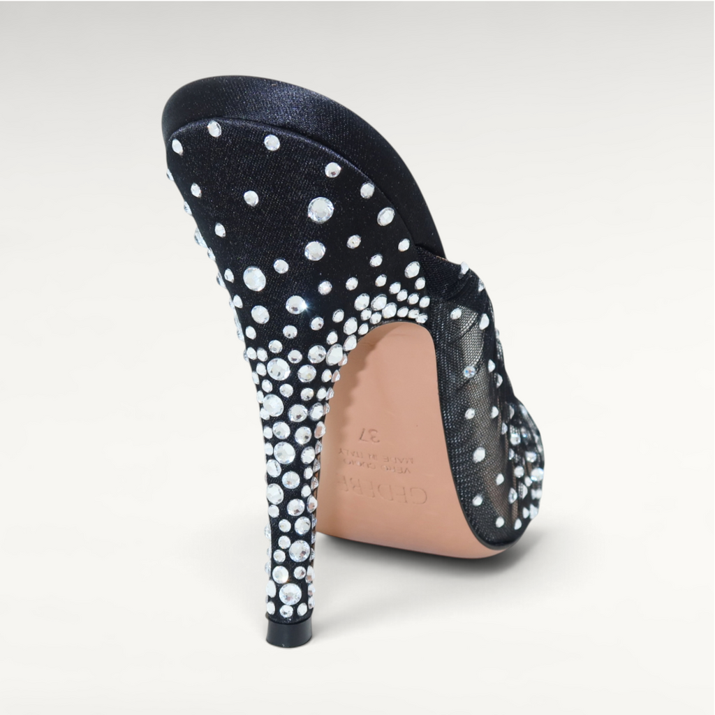 MARILYN MULES
