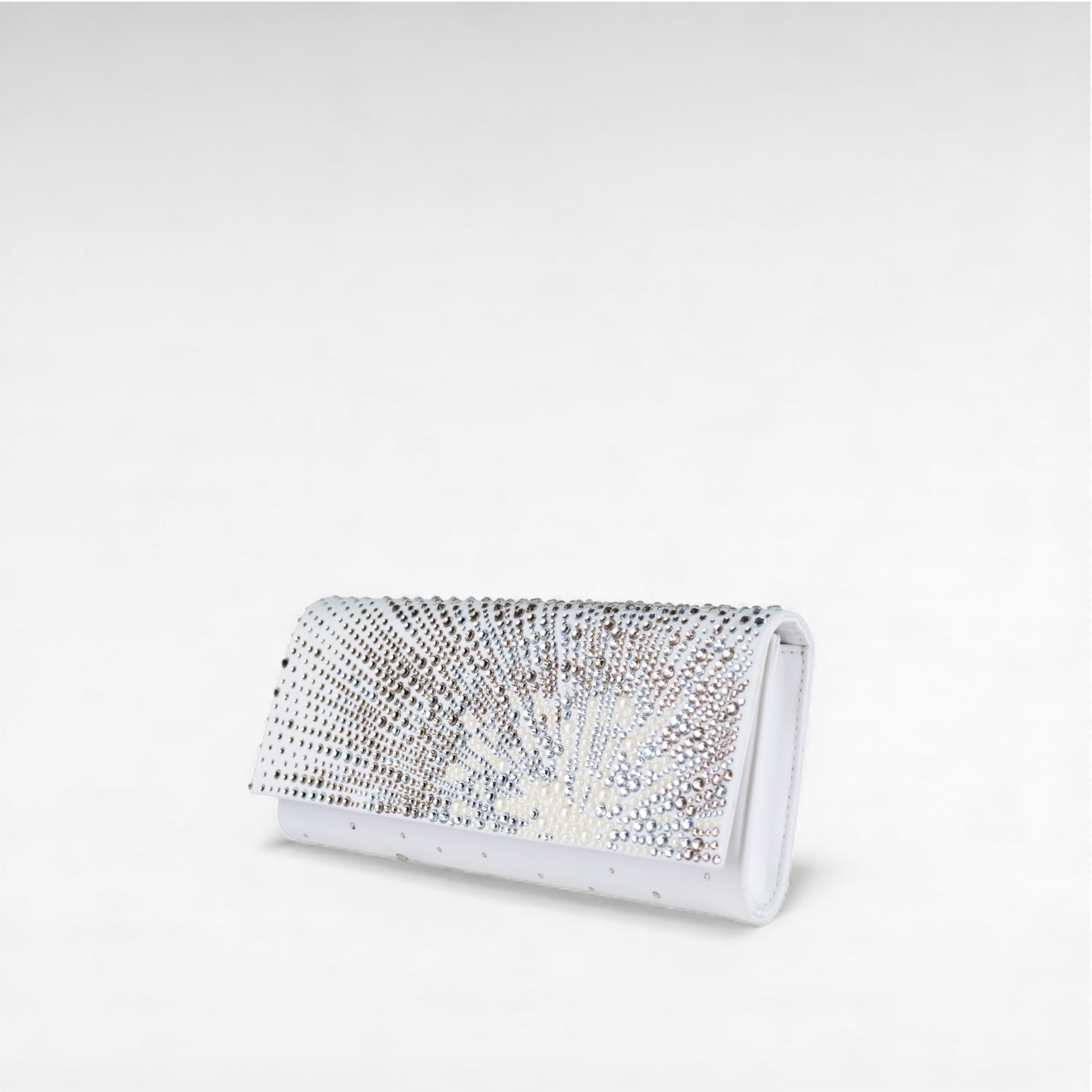 ✧ ENVELOPE MIRAGE: White